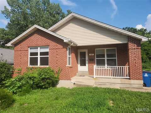 707 Silver Street, Alton, IL 62002