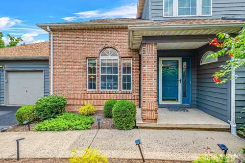 5 Fairway Boulevard, Monroe, NJ 08831