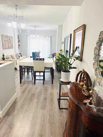 5271 SW 8th St, Miami, FL 33134