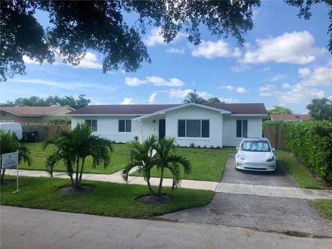 9710 SW 185th Ter, Cutler Bay, FL 33157