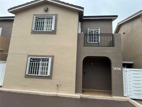 7656 NW 182nd Ter, Hialeah, FL 33015