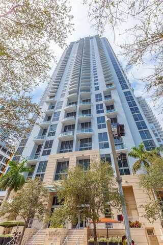 1050 BRICKELL AV, Miami, FL 33131
