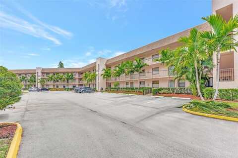 10304 Sunrise Lakes Blvd, Sunrise, FL 33322