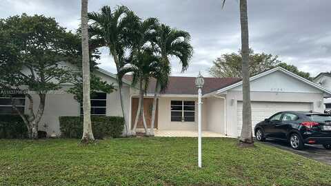 9724 SW 114th Ct, Miami, FL 33176