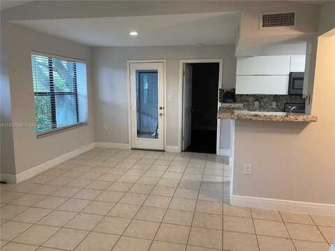 15661 SW 104th Ter, Miami, FL 33196