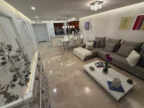 9499 Collins Ave, Surfside, FL 33154