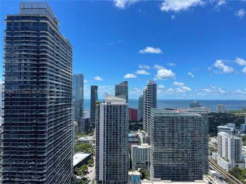45 SW 9th St, Miami, FL 33130