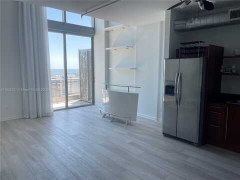 690 SW 1 CT, Miami, FL 33130