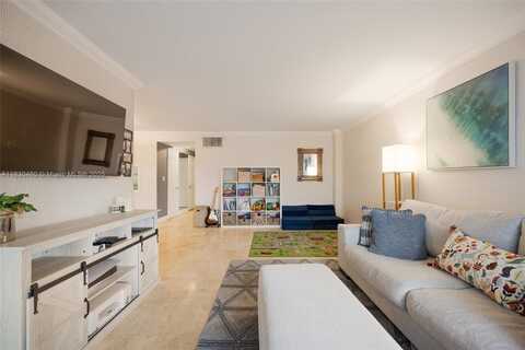1030 9th St, Miami Beach, FL 33139
