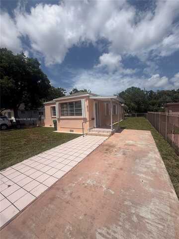 511 NW 33rd Ave, Miami, FL 33125