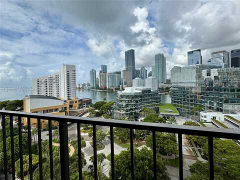 520 Brickell Key Dr, Miami, FL 33131