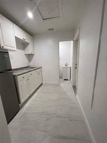 undefined, Tamarac, FL 33319