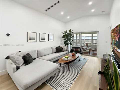 10831 SW 159th Ter, Miami, FL 33157