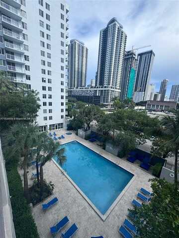 800 N Miami Ave, Miami, FL 33136