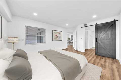 1200 SW 130th Ave, Pembroke Pines, FL 33027
