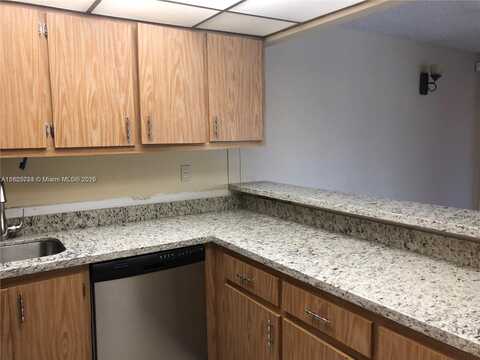 5995 Washington St, Hollywood, FL 33023