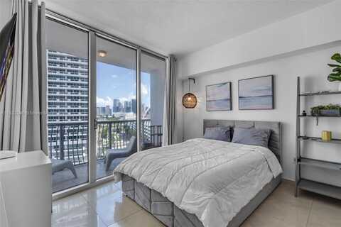 1750 N Bayshore Dr, Miami, FL 33132