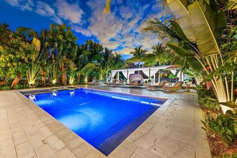 3734 Chase Ave, Miami Beach, FL 33140