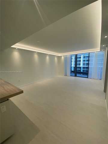 1000 Brickell Plaza, Miami, FL 33131
