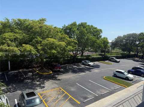 731 N Pine Island Rd, Plantation, FL 33324