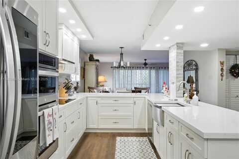 1651 SW 127th Ave, Pembroke Pines, FL 33027