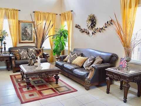 15601 SW 31st Ln, Miami, FL 33185