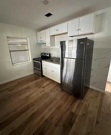 4100 Palm Ave, Hialeah, FL 33012