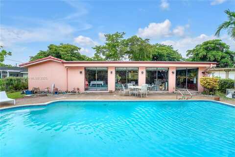 4701 Van Buren St, Hollywood, FL 33021