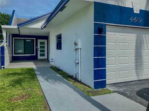 4437 NW 99th Way, Sunrise, FL 33351