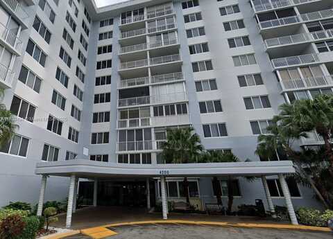 4200 Hillcrest Dr, Hollywood, FL 33021
