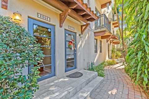 2808 Coconut Ave, Miami, FL 33133