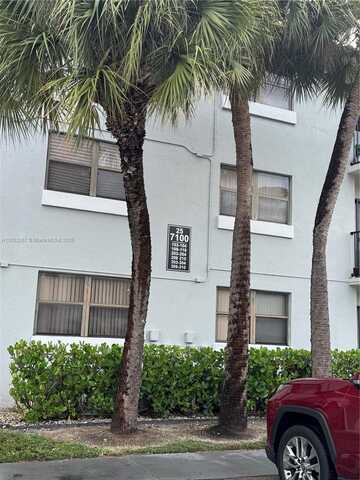 7100 NW 179th St, Hialeah, FL 33015