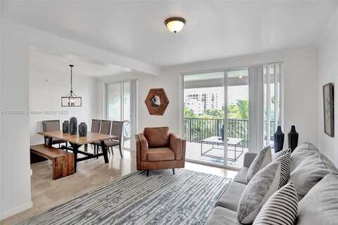 17100 N Bay Rd, Sunny Isles Beach, FL 33160