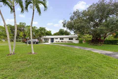 9351 SW 109th Ter, Miami, FL 33176