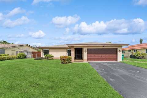 8107 NW 73rd Ter, Tamarac, FL 33321