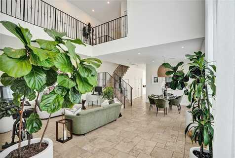 2851 SW 38th Ct, Miami, FL 33134