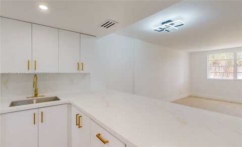 1333 E Hallandale Beach Blvd, Hallandale Beach, FL 33009