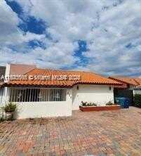 115 SW 116th Ct, Sweetwater, FL 33174
