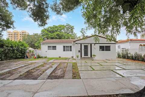 104 SW 40th Ave, Miami, FL 33134