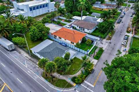 8224 NW 1st Pl, Miami, FL 33150