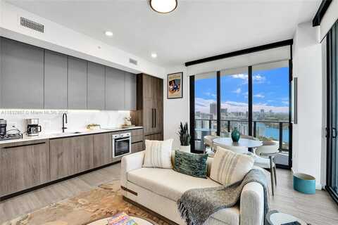 580 72 Street, Miami Beach, FL 33180