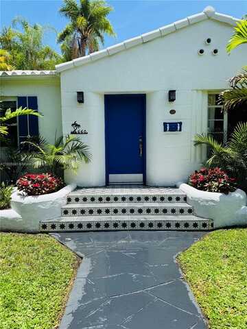 660 NE 72nd St, Miami, FL 33138