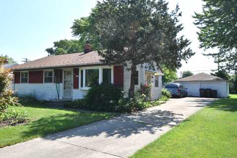 3137 Elderberry Rd, Racine, WI 53402