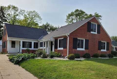 5017 N Bay Ridge Ave, Whitefish Bay, WI 53217