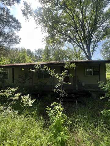 122 Easy Street, Flora, MS 39071