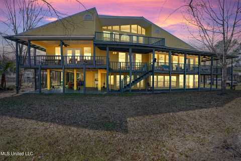 6132 Shawnee Street, Kiln, MS 39556