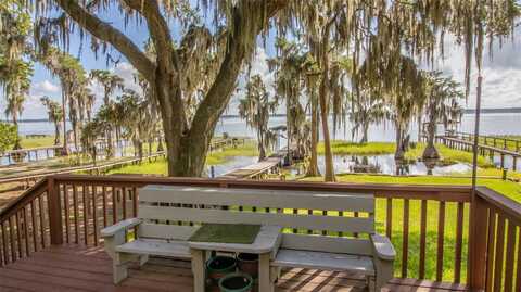 7925 NE 221ST STREET, MELROSE, FL 32666