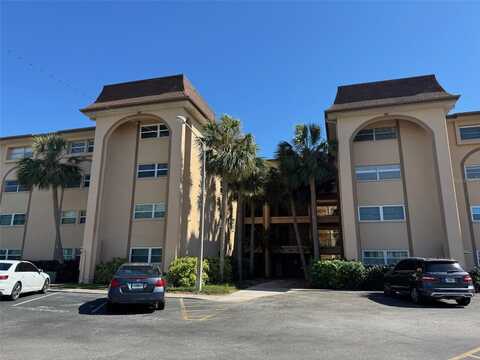 2525 W BAY DRIVE, LARGO, FL 33770