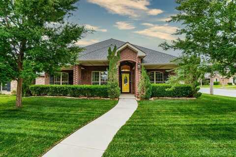 2100 SAVOY Drive, Amarillo, TX 79118