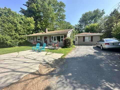 4 Seneca Drive, Plattsburgh, NY 12901